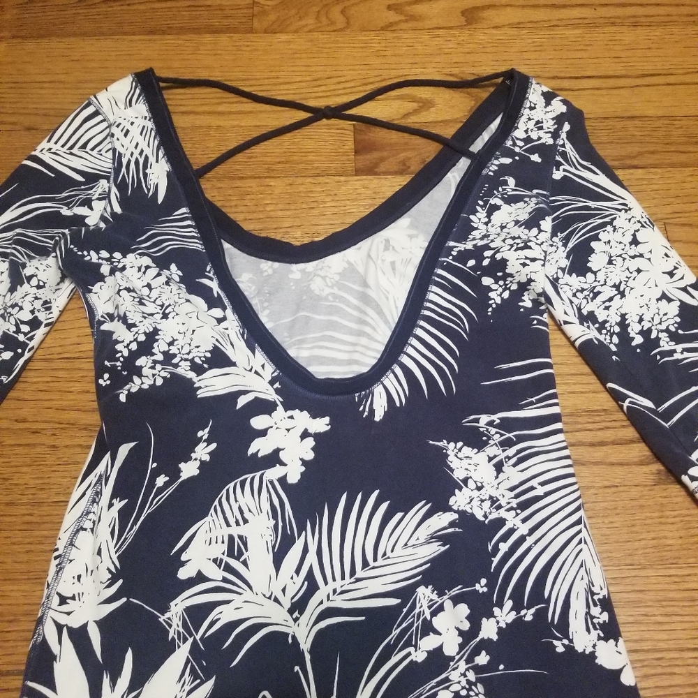 Hollister tropical print mini dress - Picture 8 of 12
